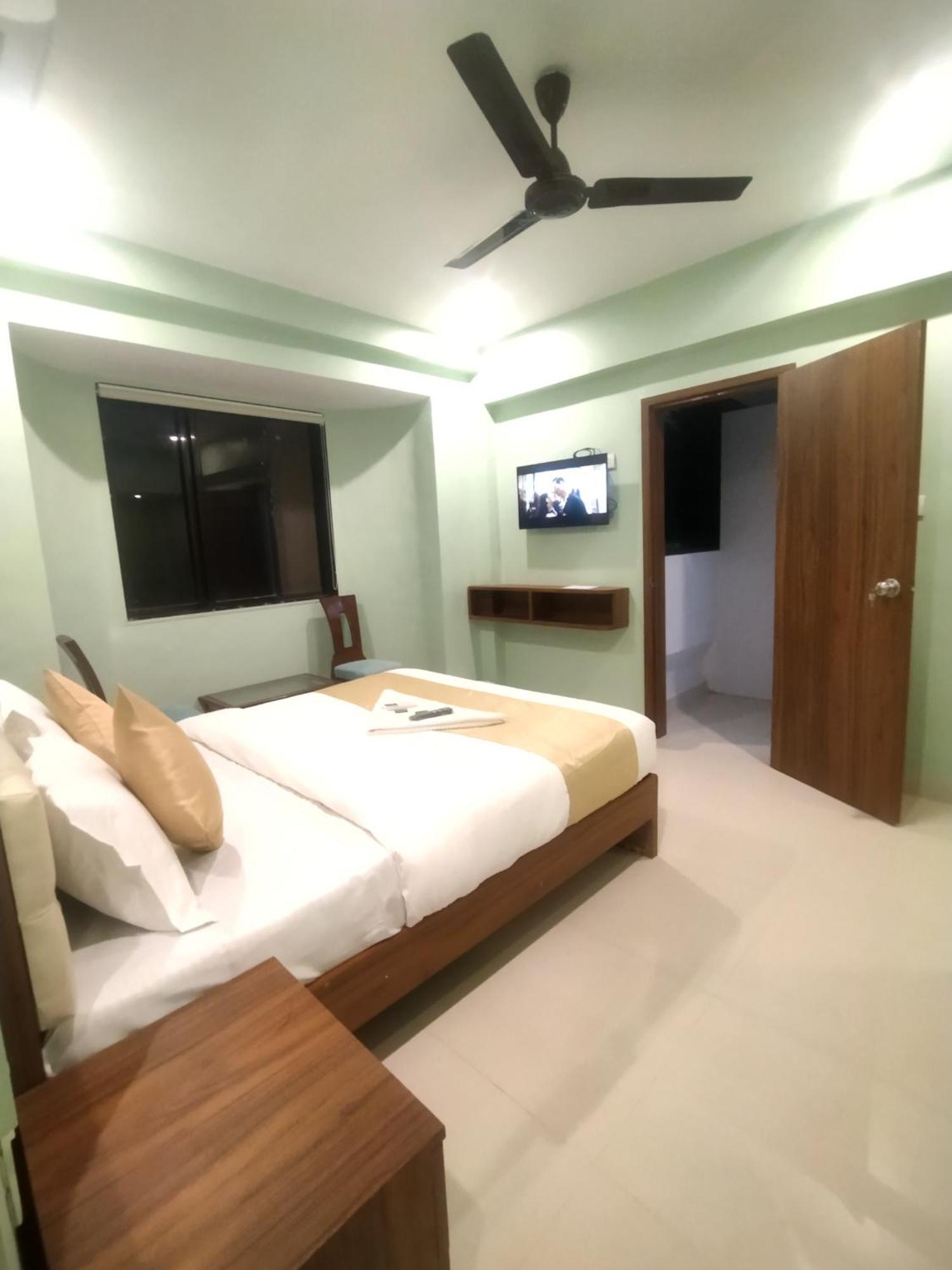 Everest Stays Rooms And Dormitory Bombay Exterior foto